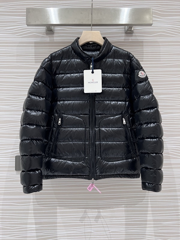 Moncler Acorus Lightweight Stand-Collar Down Jacket in Black
