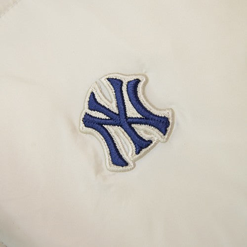 MLB New York Yankees Puffer Jacket | Cream Oversized Back Logo