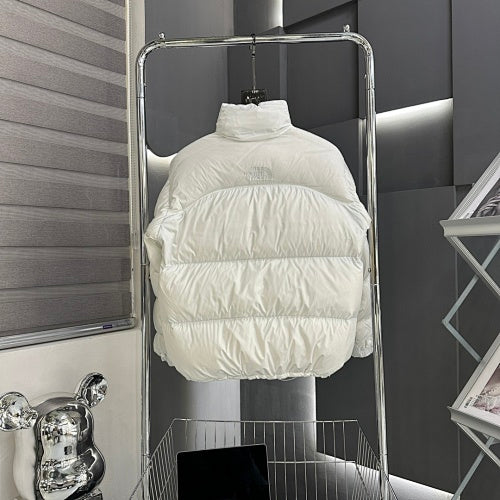 The North Face '90s-Inspired Puffer Jacket | Ivory White