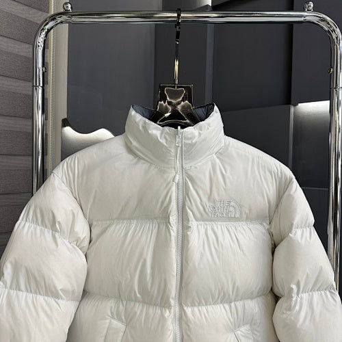 The North Face '90s-Inspired Puffer Jacket | Ivory White
