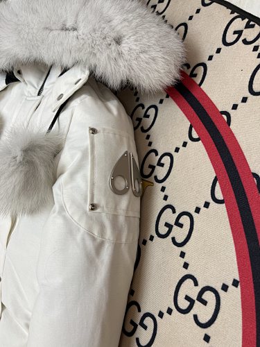 Moose Knuckles Women's Long Hooded Parka | White