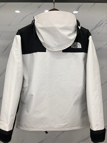 The North Face 1990 Hooded Jacket | Black & White