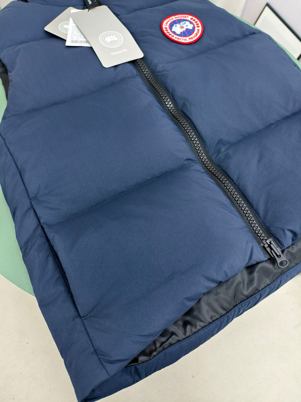 Canada Goose Freestyle Crew Stand-Collar Puffer Vest – Navy