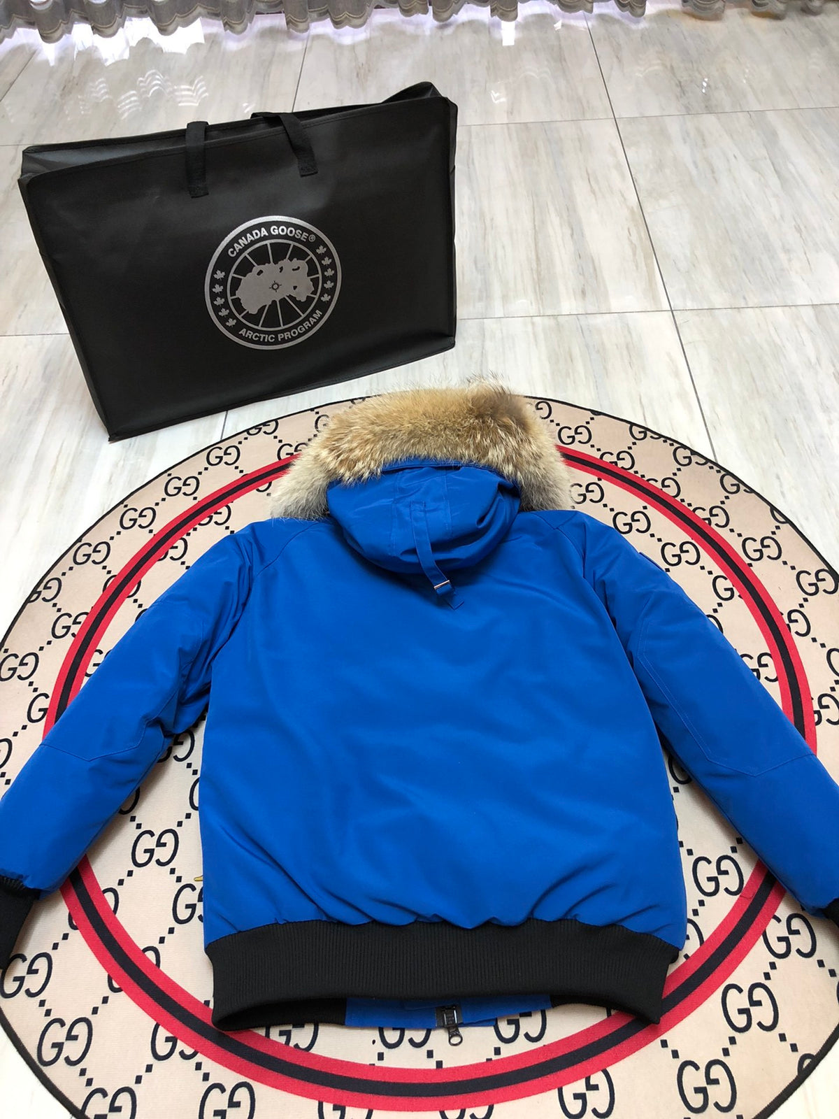 Canada Goose Chilliwack Hooded Bomber Jacket | Royal Blue