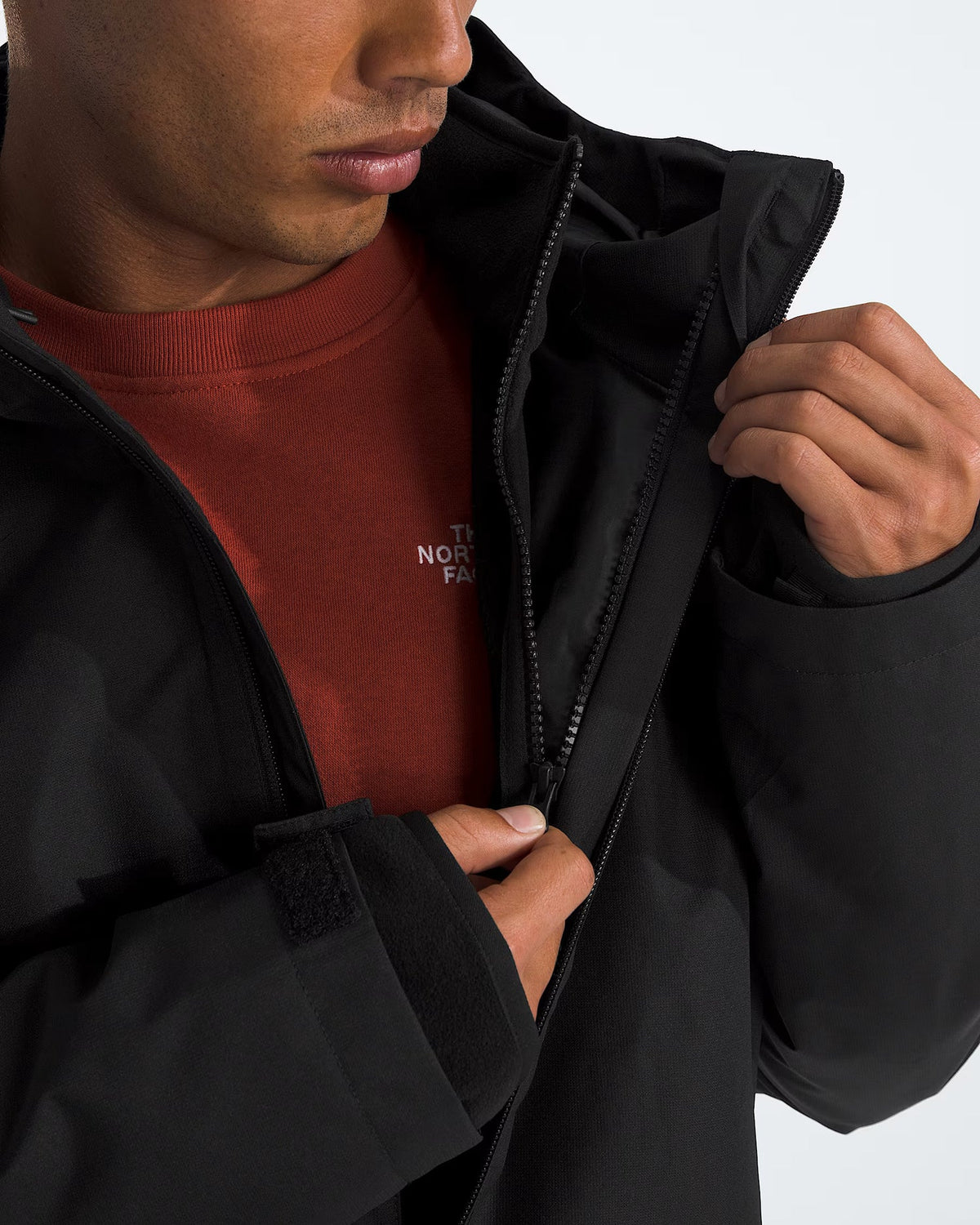 The North Face Men's Quest Mono Triclimate Jacket in TNF Black