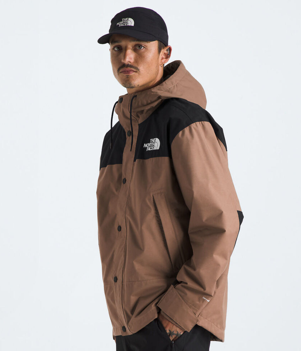 The North Face Men's Reign On Jacket in Latte/Black