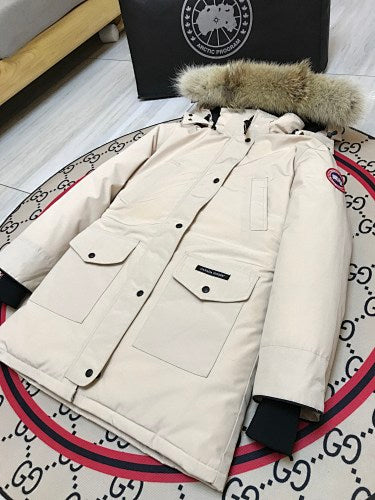 Canada Goose Women's Hooded Parka (07)