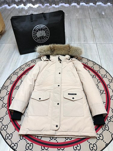 Canada Goose Women's Hooded Parka (07)